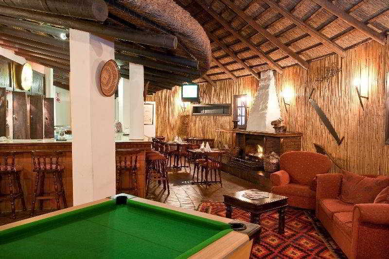 Protea Hotel By Marriott Oudtshoorn Riempie Estate Екстер'єр фото